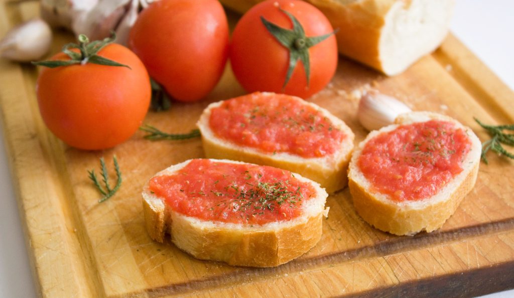 Przepis na pastę pomidorową 